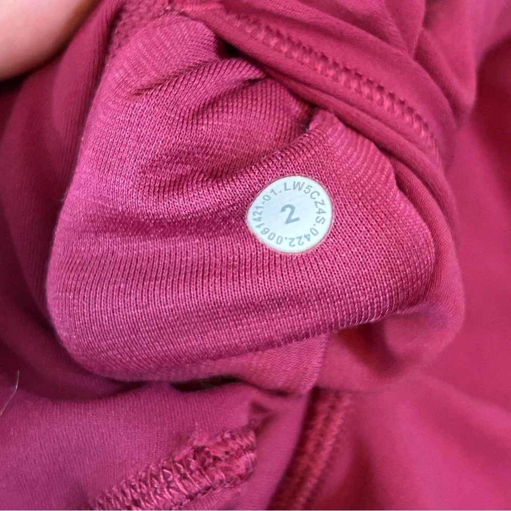 EUC Lululemon Align High-Rise Pant 28” Size 2
